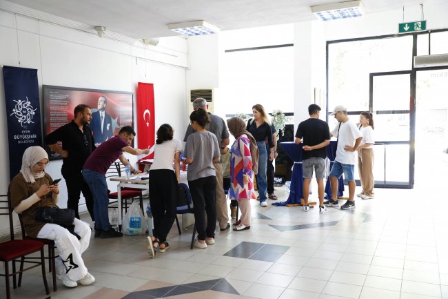 Başkan Çerçioğlu Sanatın ve Sanatçının Yanında