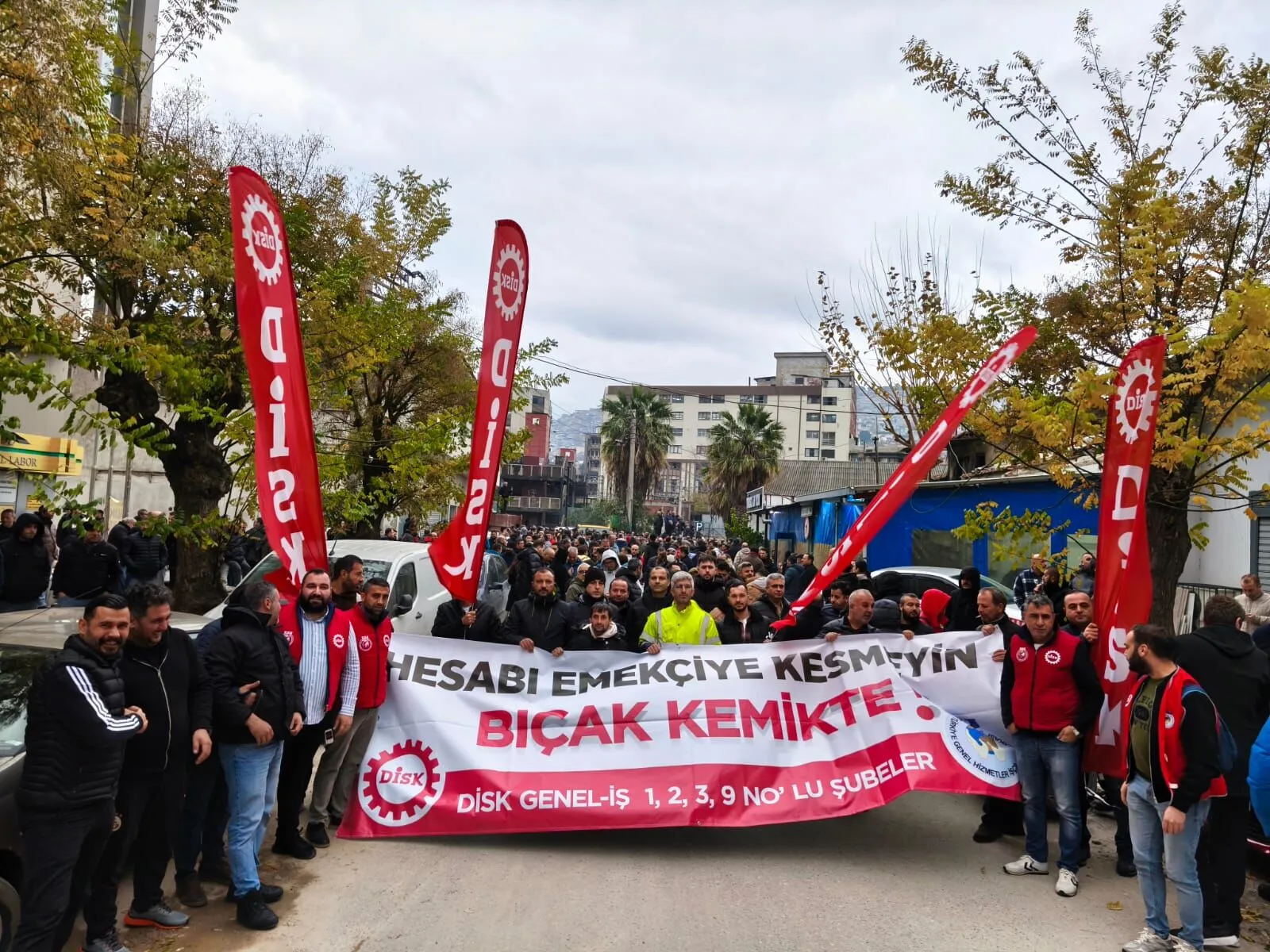 Büyükşehir’de şalter iki şirkette indi: “3 gün” grevi!
