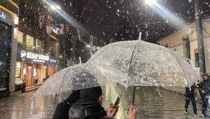 İstanbul'da kar yağışı! Sabah saatlerinde etkili oldu, lapa lapa yağdı…