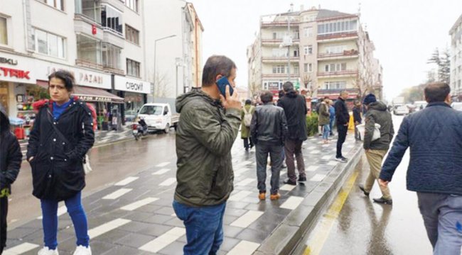 Bu kez Bolu sallandı: 4.8 korkuttu