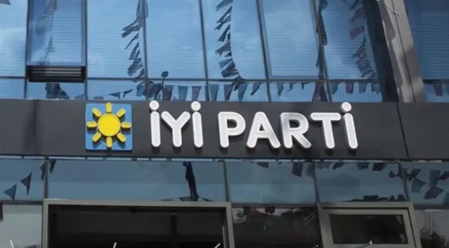 İYİ Parti'de 1 vekil daha istifa etti!