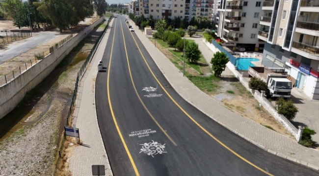 Aydın Büyükşehir Belediyesi, Efeler-Cumhuriyet Caddesi’ni baştan sona yeniledi
