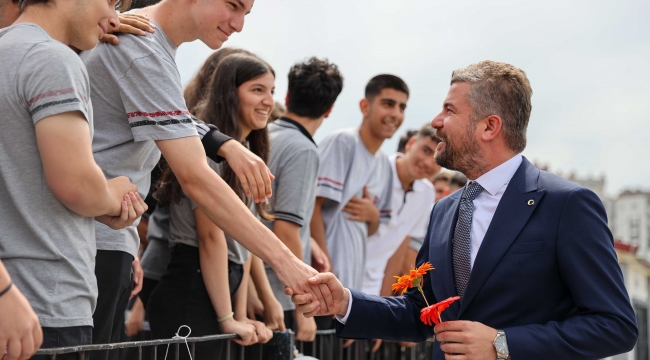Başkan Duman YKS’ ye gireceklere başarılar diledi