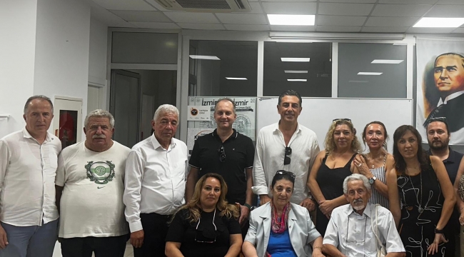 İzmirliler Derneği Yeni Başkan ve Yönetim Kurulunu Seçti