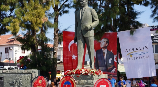 Mustafa Kemal Atatürk’e olan bağlılığımızın nişanesi