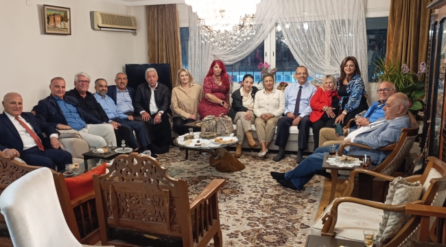 "İhtiyaç Sahipleri İçin El Ele ; Edibe Dinçel, Destekçileri ile Buluştu"