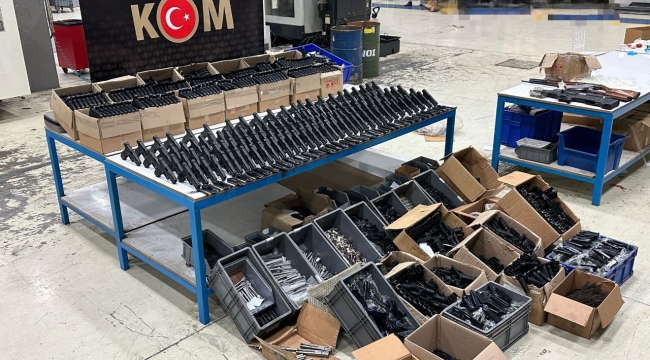 İzmir Tarihi’nde Ele Geçirilen En Büyük Silah Operasyonu