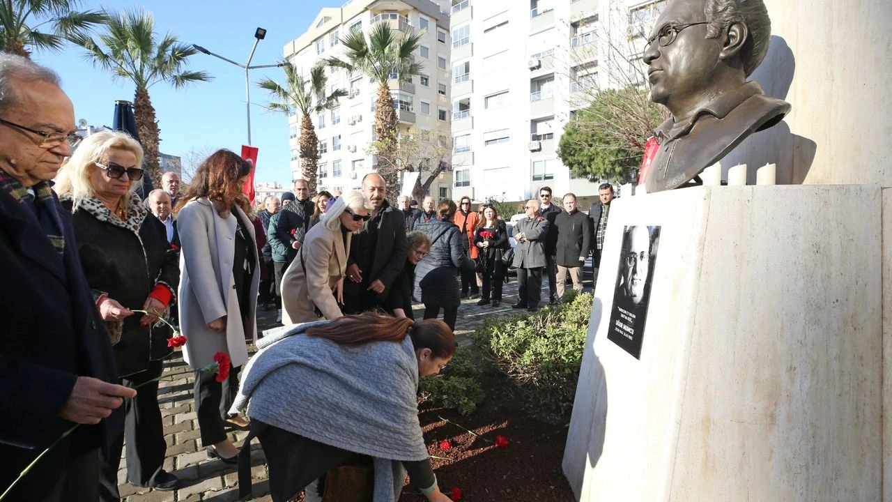 Karşıyaka Uğur Mumcu’yu unutmadı!