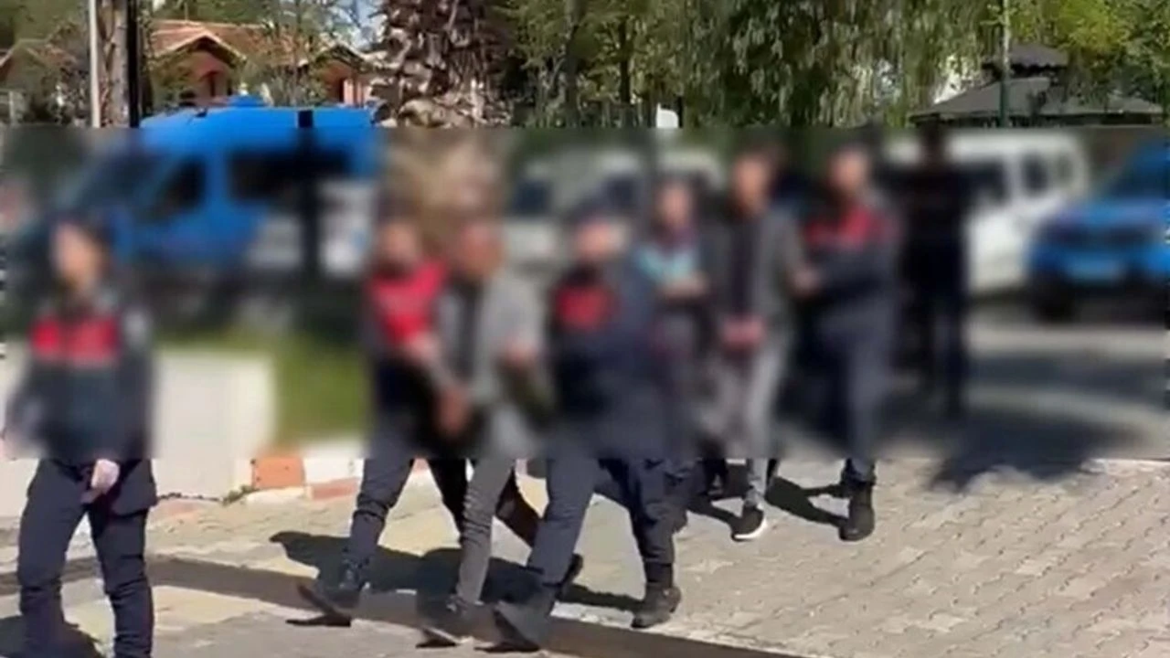 Nazilli'de dehşet: Benzin döküp yakmaya çalıştılar!