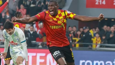 Göztepe'de Heliton'la yola devam