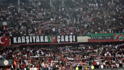 Karşıyaka taraftarı için dev ekran