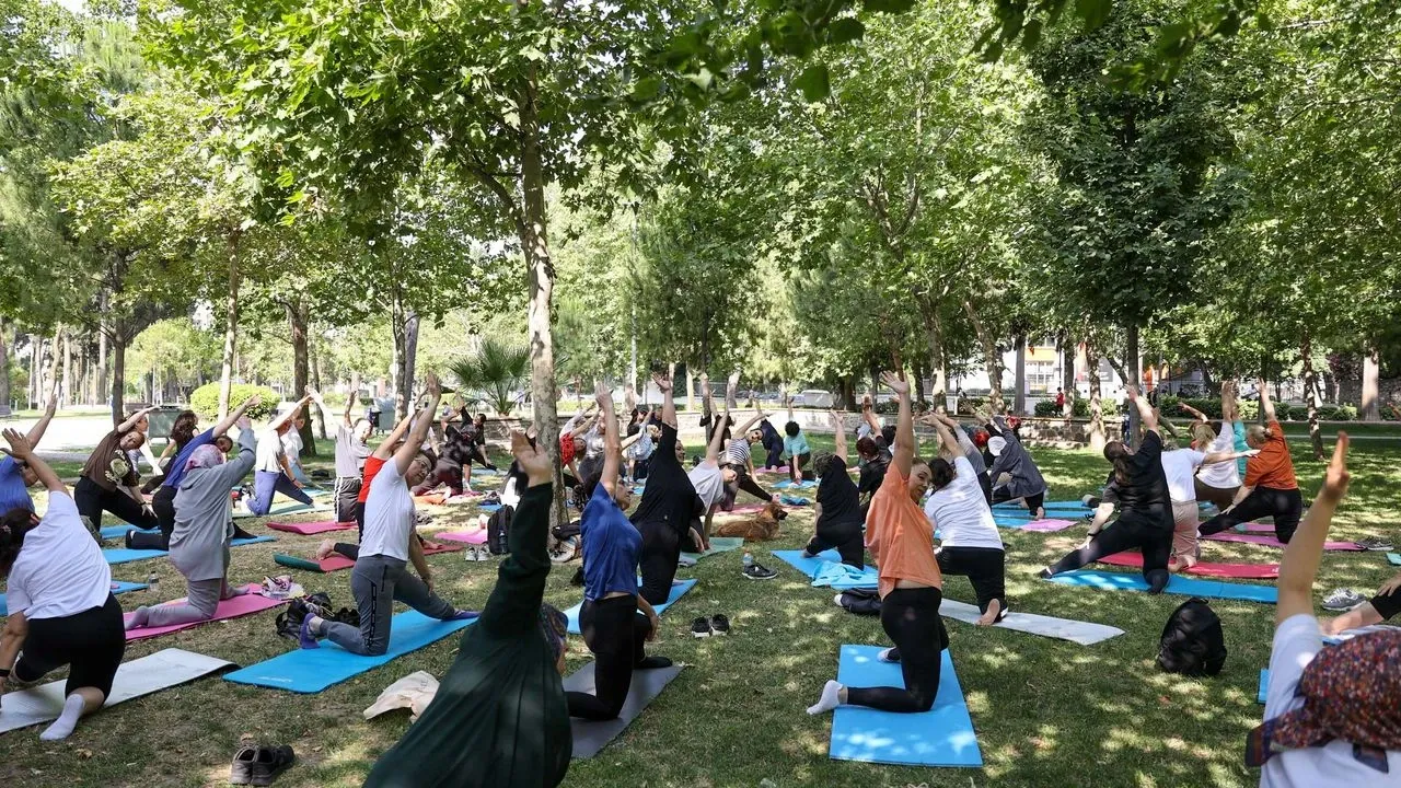 Buca’da açık havada spor keyfi