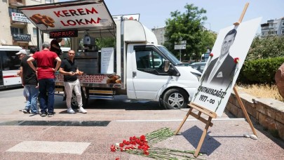 Buca'dan merhum Ferdi Zeyrek anısına hayır!
