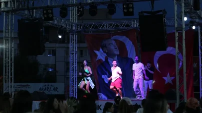 Dansın ve müziğin kalbi Çiğli’de attı