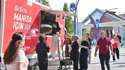 Manisa Büyükşehir, YKS günü öğrencilerin yanındaydı