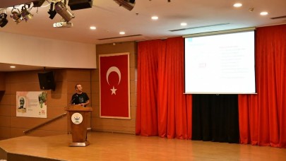 Çiğli'den bağımlılıkla mücadele semineri