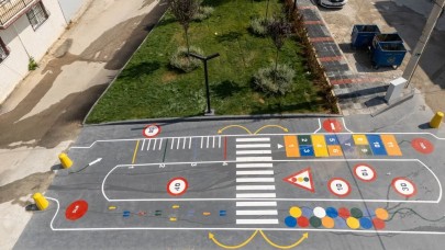 Buca’nın sokaklarına modern dokunuş