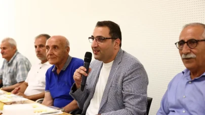 Başkan Yiğit, Cemevinde hayır lokmasını paylaştı