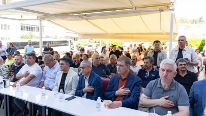 Başkan Tugay Aliağa’da aşure lokmasına ortak oldu