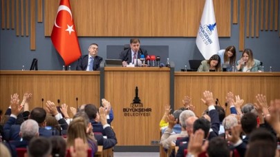Meclisi karıştıran önerge! “Bürokratların eski eşlerine şirket kurdurup…”