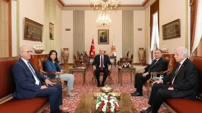 Kurtulmuş, Meclis Başkanvekillerini kabul etti
