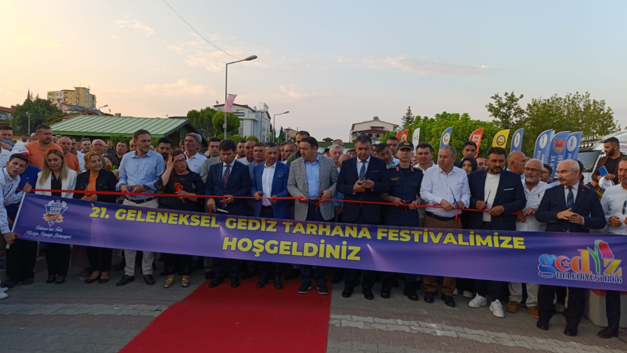 21. Geleneksel Gediz Tarhana Festivali Coşkulu Bir Törenle Açıldı