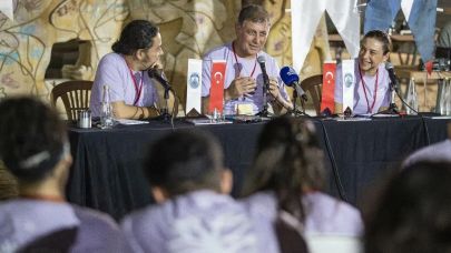 Başkan Tugay: Belediyeler kuru siyaset yapılan yerler değil