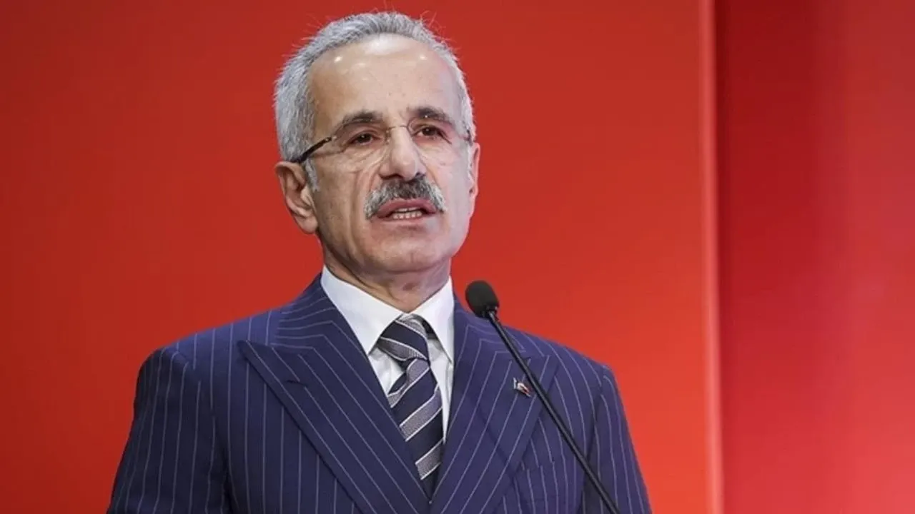 Uraloğlu erken seçim için tarih verdi