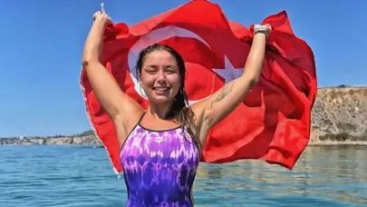 İzmirli yüzücü tarihe geçti!