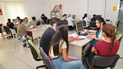 Manisa Büyükşehir'den öğrencilere ücretsiz tercih danışmanlığı