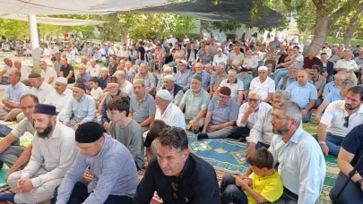 KIRKAĞAÇ ALİ FAKI’DA DÜNYA BİRİNCİSİ HAFIZLAR KURANI KERİM ZİYAFETİ SUNDULAR