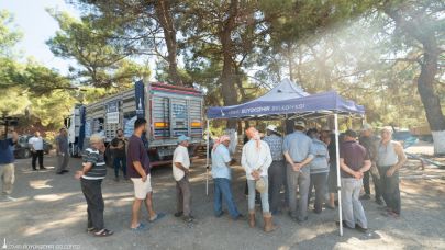 Büyükşehir’den yanan köylere 40 tonluk yem desteği