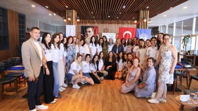 Çeşme Belediye Başkanı Lâl Denizli, TSKF Gençlik ve Liderlik Kampı ’25 açılışında genç kadınlara seslendi