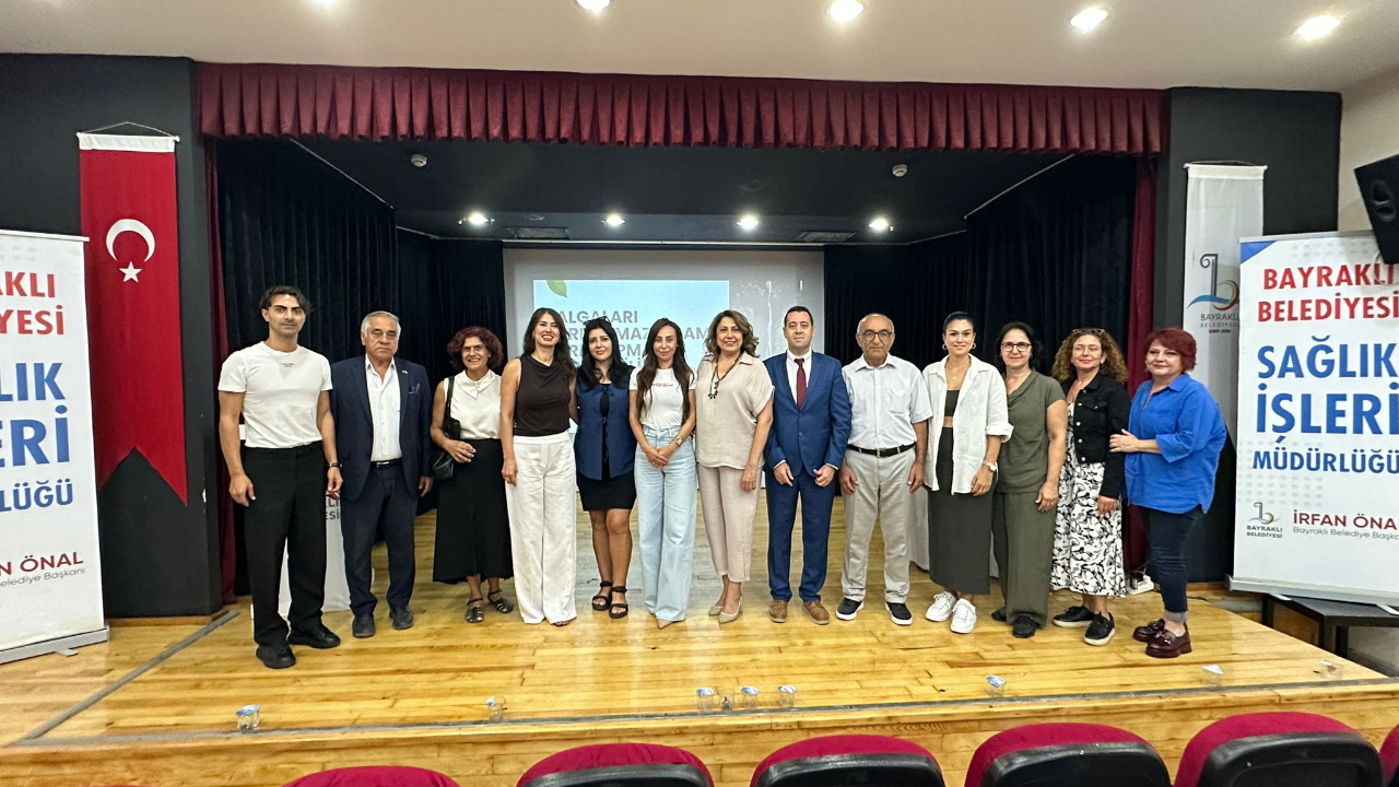Bayraklı&#039;da sağlıklı ve dengeli beslenme semineri