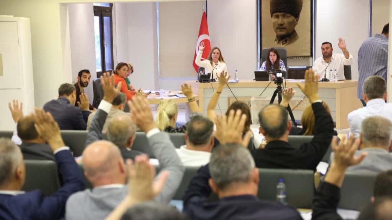 Çeşme Belediye Meclisi Ekim Ayı Toplantısında önemli kararlar alındı