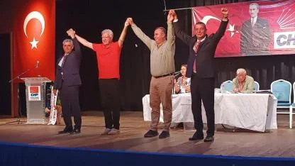 CHP Narlıdere’de Mesut Durgun Güven Tazeledi: 3. Kez İlçe Başkanı Oldu