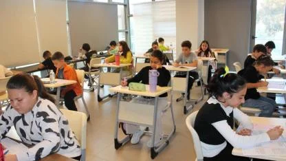 Efes Selçuk Belediyesi'nden Öğrencilere Anlamlı Destek