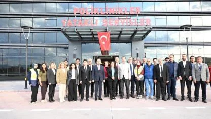 AYDIN’IN ULAŞIM ALTYAPISI BÜYÜKŞEHİR BELEDİYESİ İLE GÜÇLENİYOR