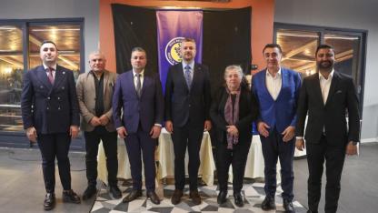 Buca Belediyespor Dayanışma Gecesi’nde Türk Futbolu’nun Efsaneleri Bir Araya Geldi