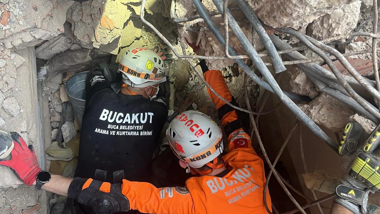 BUCAKUT’tan yavru köpek operasyonu