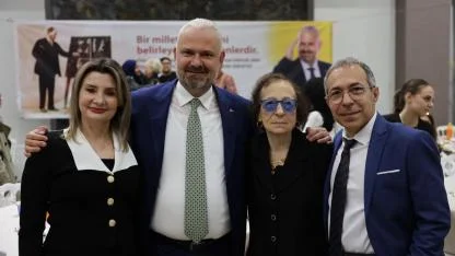 Menemen'de Öğretmenler Günü, dayanışma ve coşkuyla kutlandı