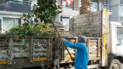 Temiz bir Gaziemir için yeni uygulama: Bahçe atıkları adresten alınıyor
