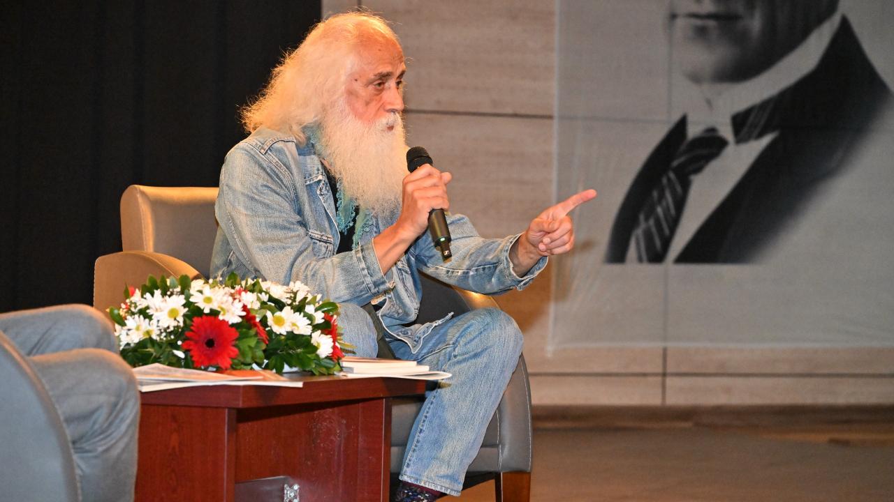 Usta Sanatçı Suavi, Manisalılarla Buluştu