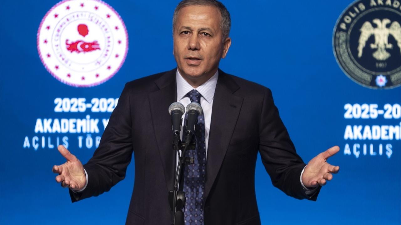 Bakan Yerlikaya’dan Akademiye Açılış Mesajı: “Liyakat ve Disiplin Vazgeçilmezimiz”