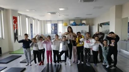 BAŞKAN ÇERÇİOĞLU’NDAN AYDINLI ÇOCUKLARIN FİZİKSEL GELİŞİMİNE DESTEK