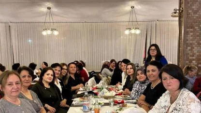 BERGAMADA ADD DÜZENLEDİĞİ DÜNYA KADIN HAKLARI GÜNÜ GECESİ