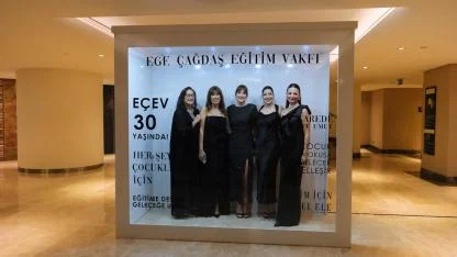 Ege Çağdaş Eğitim Vakfı (EÇEV) 30. Yılını Eğitim Dostlarıyla Kutladı!