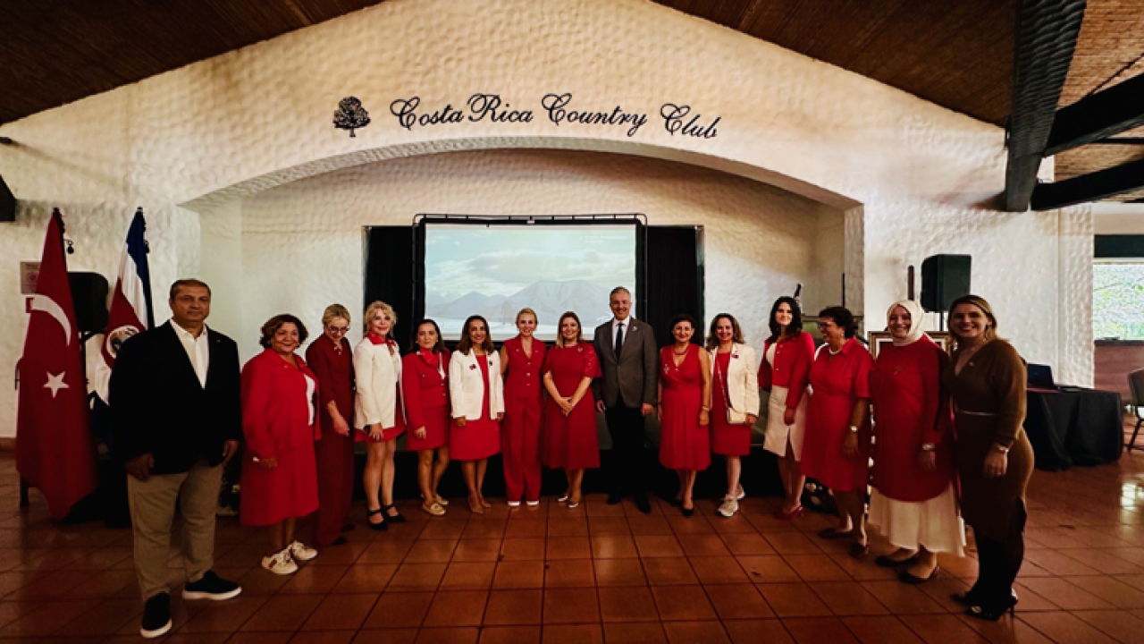 Egeli İş kadınlarından Kosta Rika Çıkarması