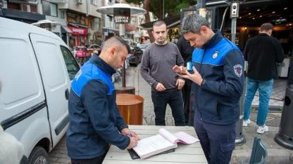 Karşıyaka Zabıtası’ndan işgal denetimi