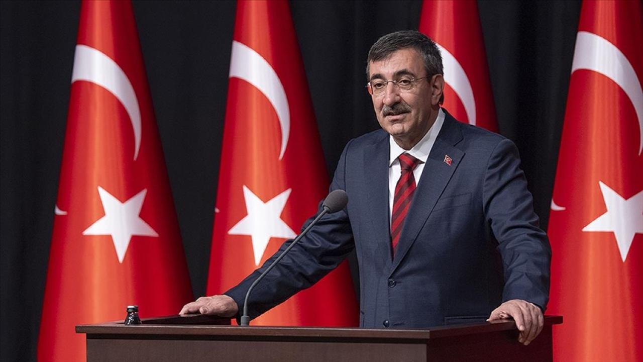 TARİHİ EŞİK AŞILDI! CUMHURBAŞKANI YARDIMCISI YILMAZ&#039;DAN PKK&#039;NIN &#039;FESİH&#039; KARARINA KRİTİK AÇIKLAMA